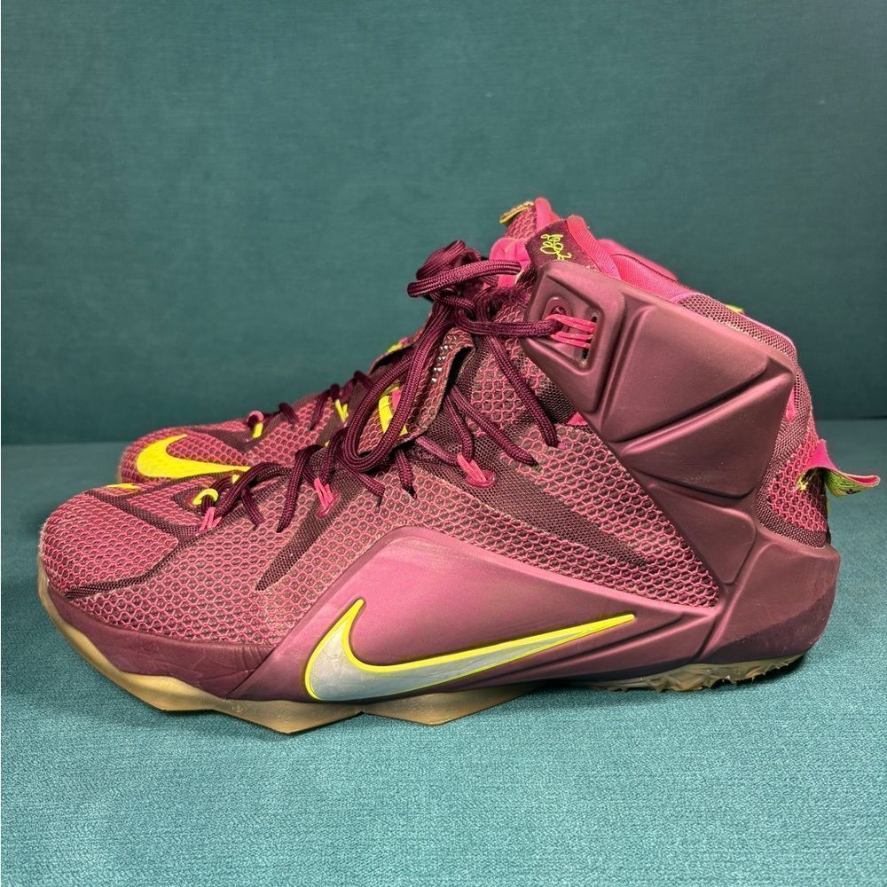 Size 12 - Men’s Nike LeBron XII Double Helix Merlot Volt Pink